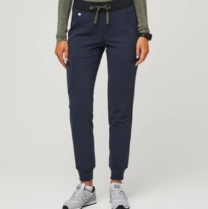 Figs / XS Tall Quiet Navy Zamoras